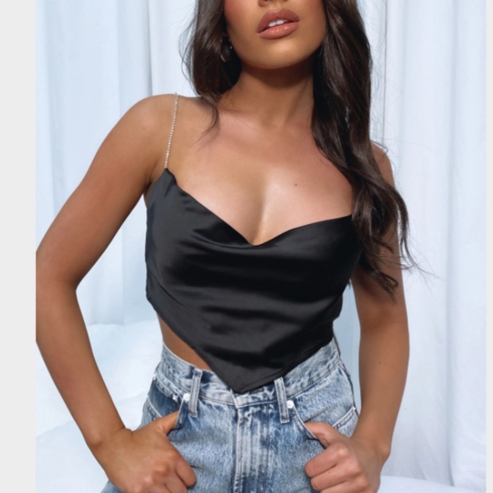 NWT WHITEFOX Boutique Tie Top